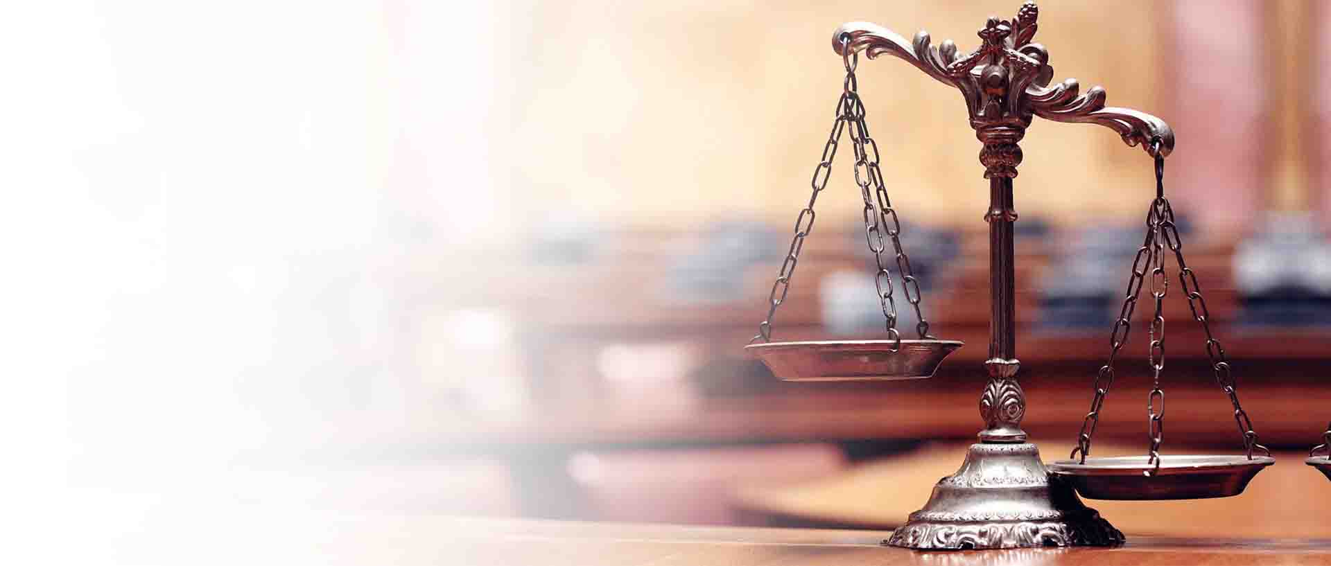 Lawyers in Ernakulam.Criminal Lawyer & Civil Law firm in kochi kerala High court Lawyer services
